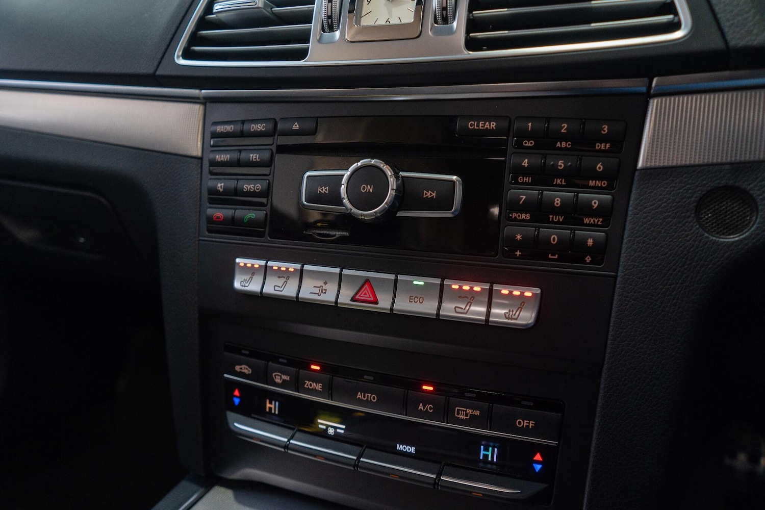 Used Mercedes-Benz E Class 2014 for sale - 77671574: Photo 19