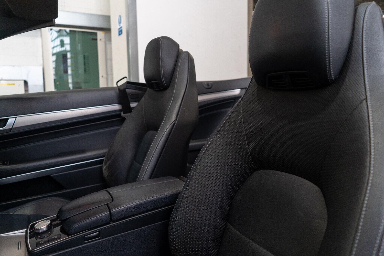 Used Mercedes-Benz E Class 2014 for sale - 77671574: Photo 25