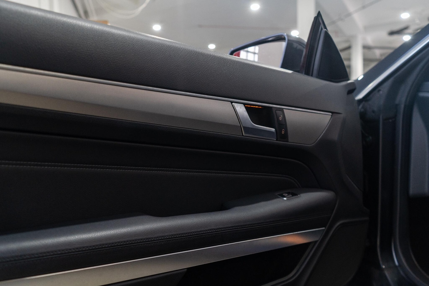 Used Mercedes-Benz E Class 2014 for sale - 77671574: Photo 27