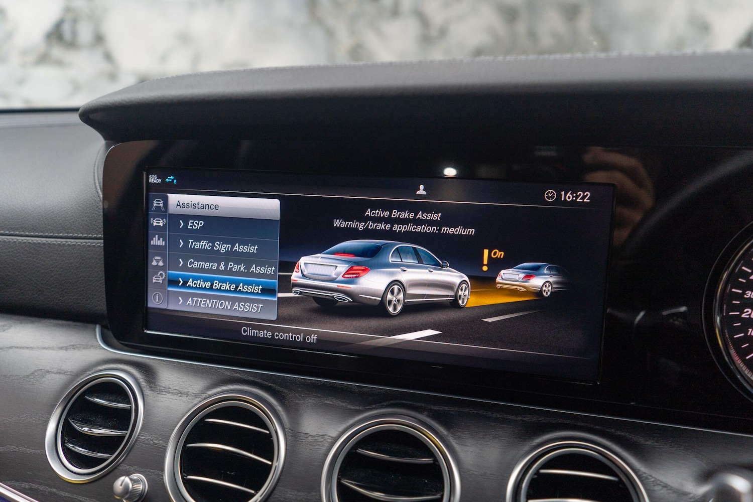 Used Mercedes-Benz E Class 2017 for sale - 76728153: Photo 22