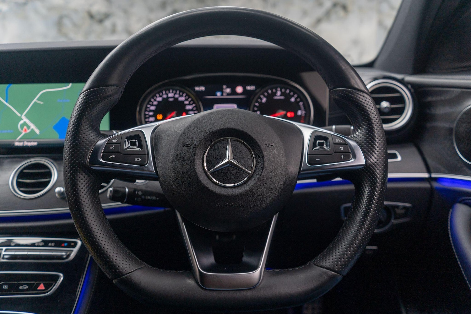 Used Mercedes-Benz E Class 2017 for sale - 76728153: Photo 30