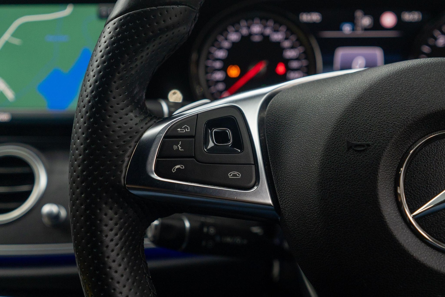 Used Mercedes-Benz E Class 2017 for sale - 76728153: Photo 31