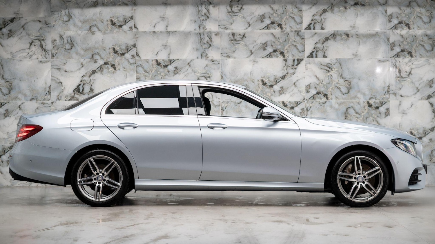 Used Mercedes-Benz E Class 2017 for sale - 76728153: Photo 7