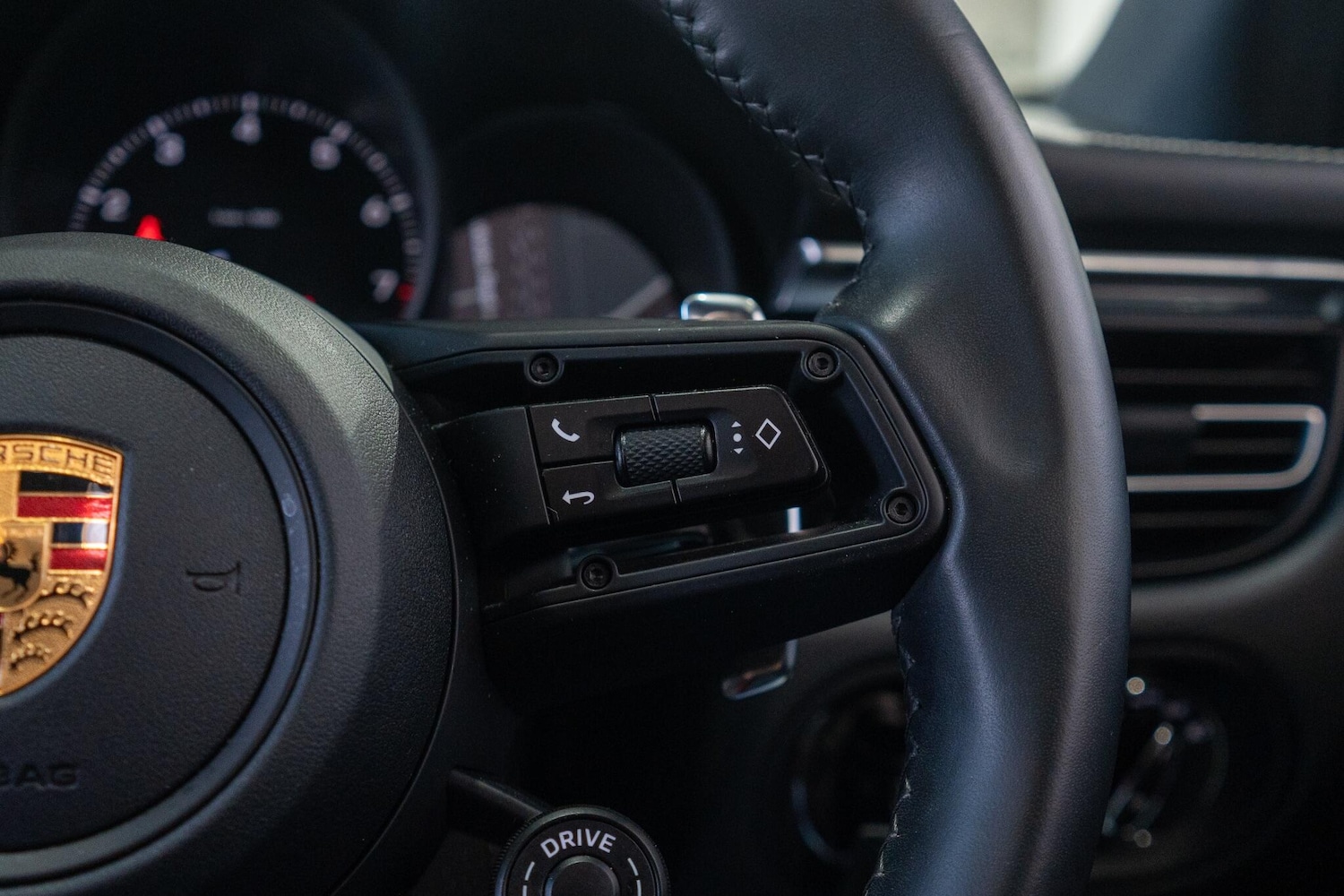 Used Porsche Macan for sale - 77794340: Photo 23