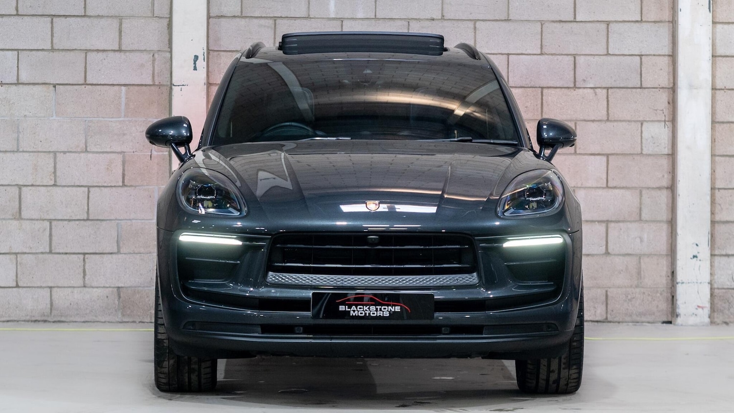 Used Porsche Macan for sale - 77794340: Photo 3