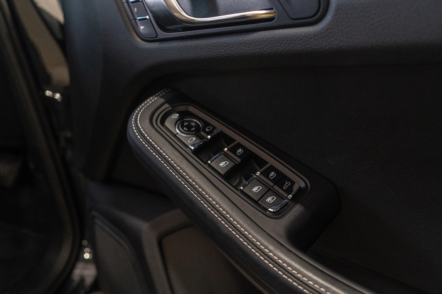 Used Porsche Macan for sale - 77794340: Photo 32