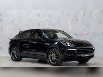 Used Porsche Cayenne 2022 for sale - 79577065: Photo