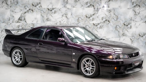 Used Nissan Skyline 1999 for sale - 75479030: Photo 1