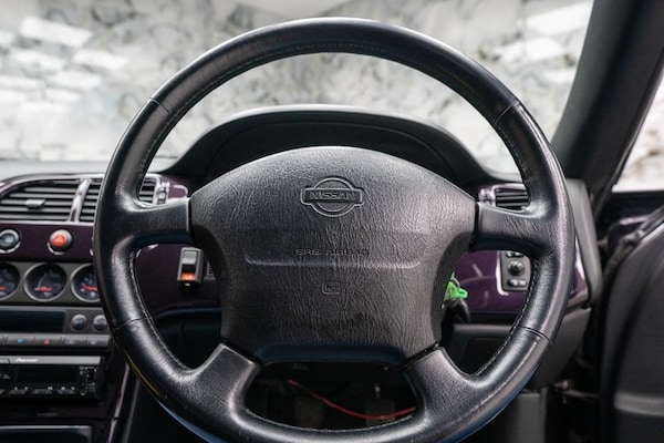 Used Nissan Skyline 1999 for sale - 75479030: Photo 24