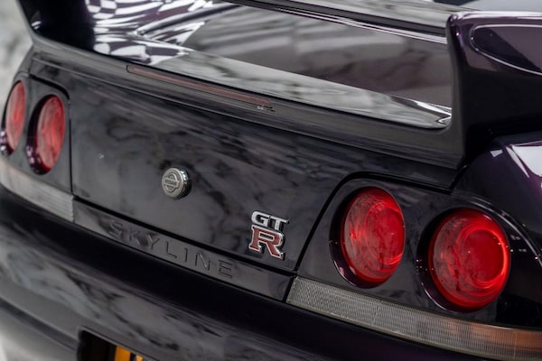 Used Nissan Skyline 1999 for sale - 75479030: Photo 32