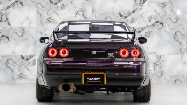 Used Nissan Skyline 1999 for sale - 75479030: Photo 4