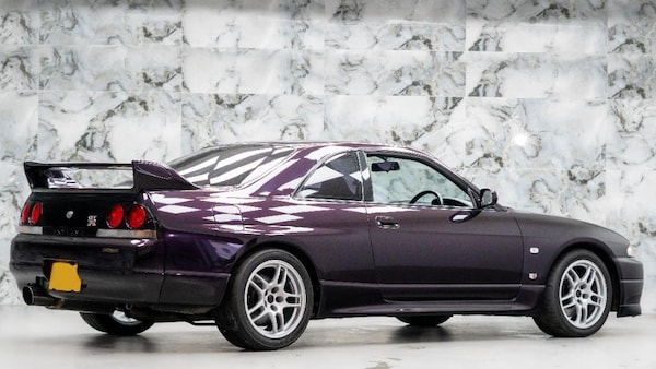 Used Nissan Skyline 1999 for sale - 75479030: Photo 5