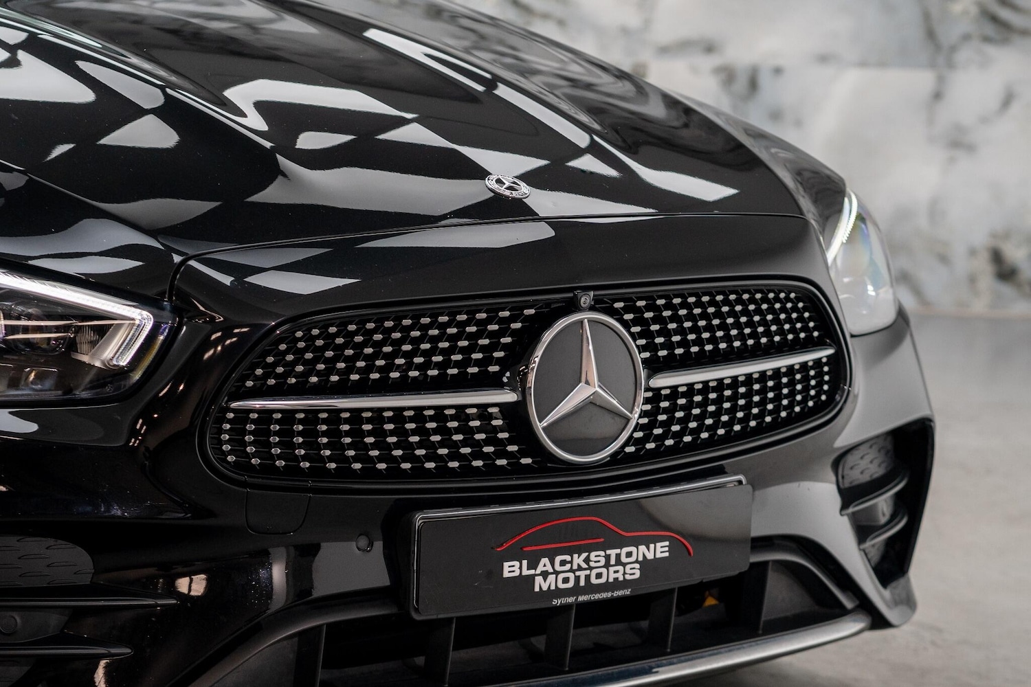 Used Mercedes-Benz E Class 2021 for sale - 76607785: Photo 2