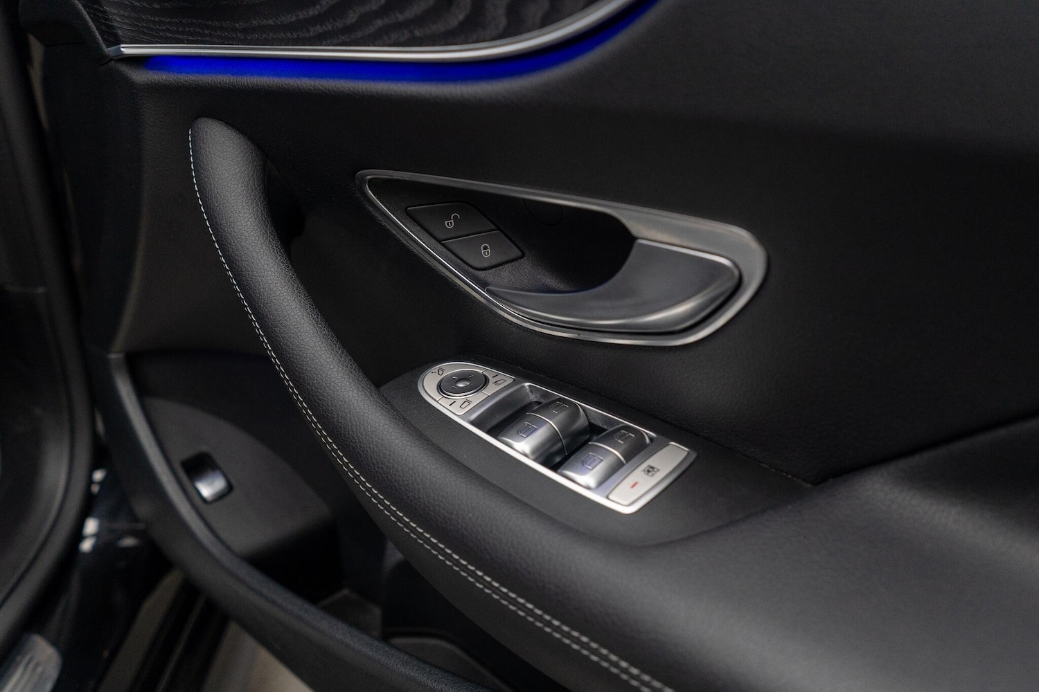 Used Mercedes-Benz E Class 2021 for sale - 76607785: Photo 33