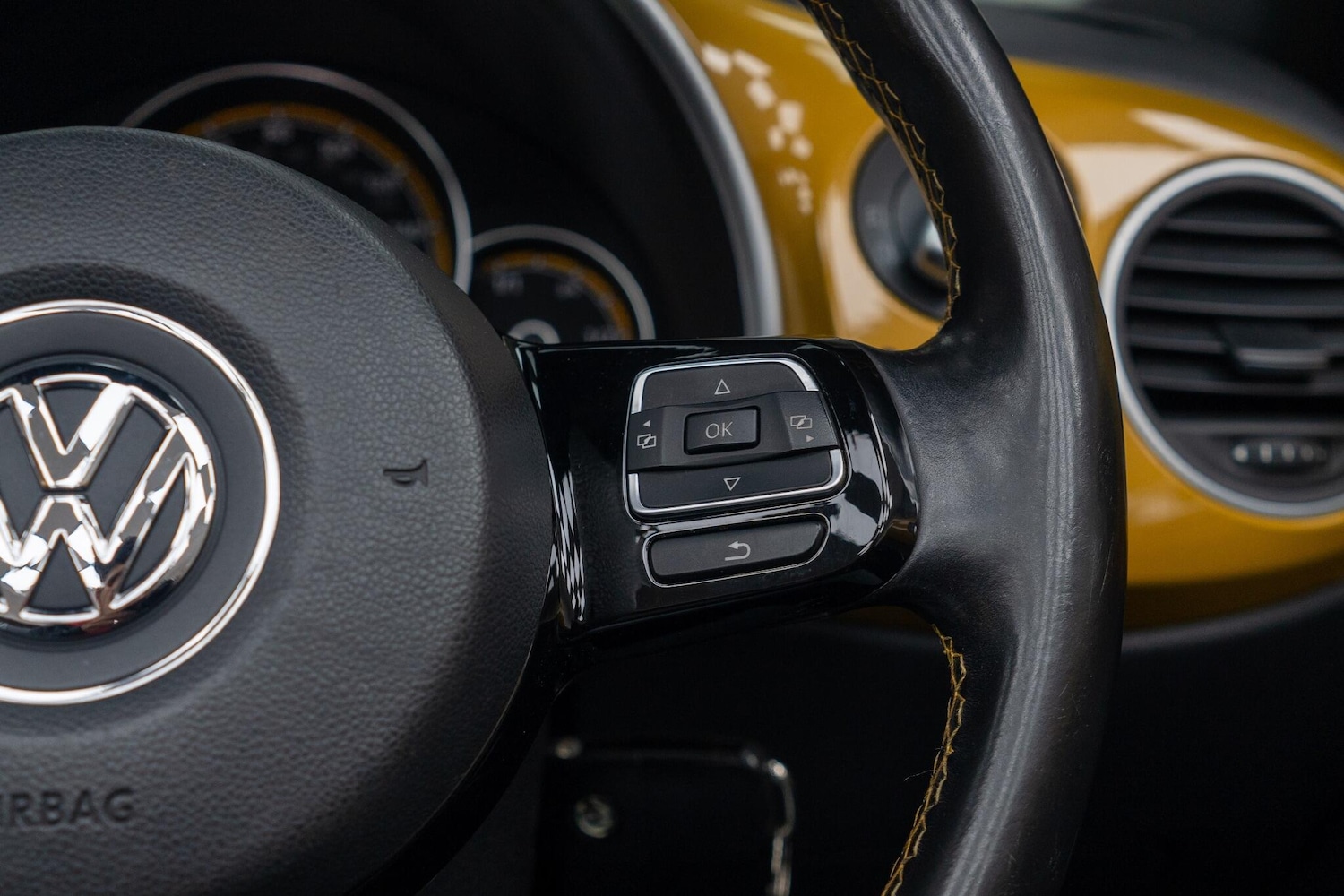 Used Volkswagen Beetle 2017 for sale - 76656991: Photo 18