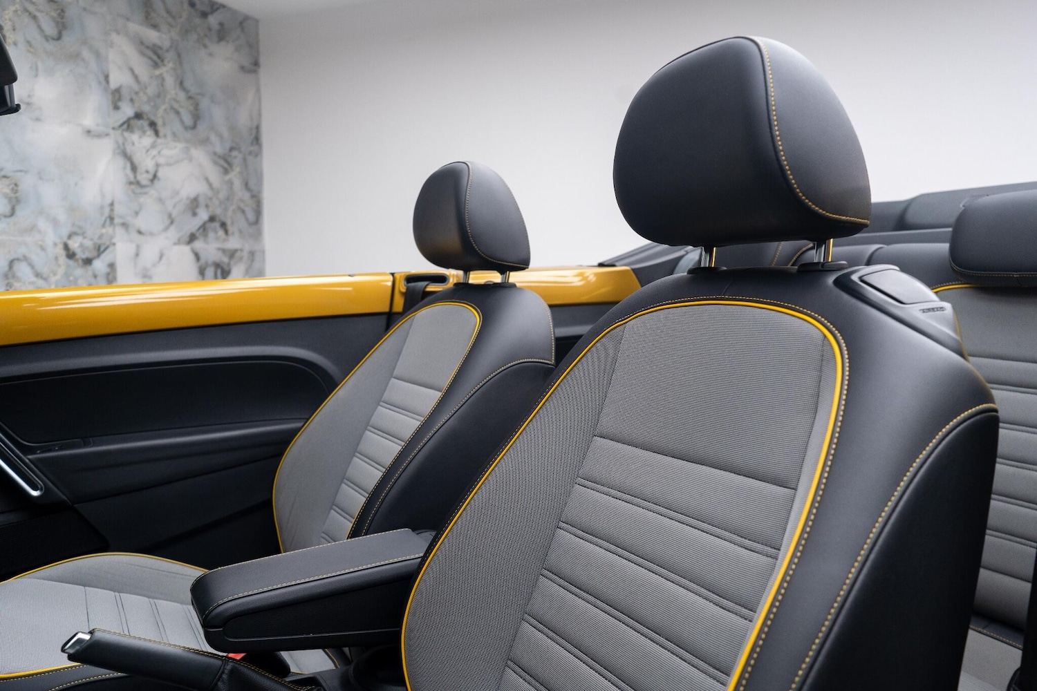 Used Volkswagen Beetle 2017 for sale - 76656991: Photo 28