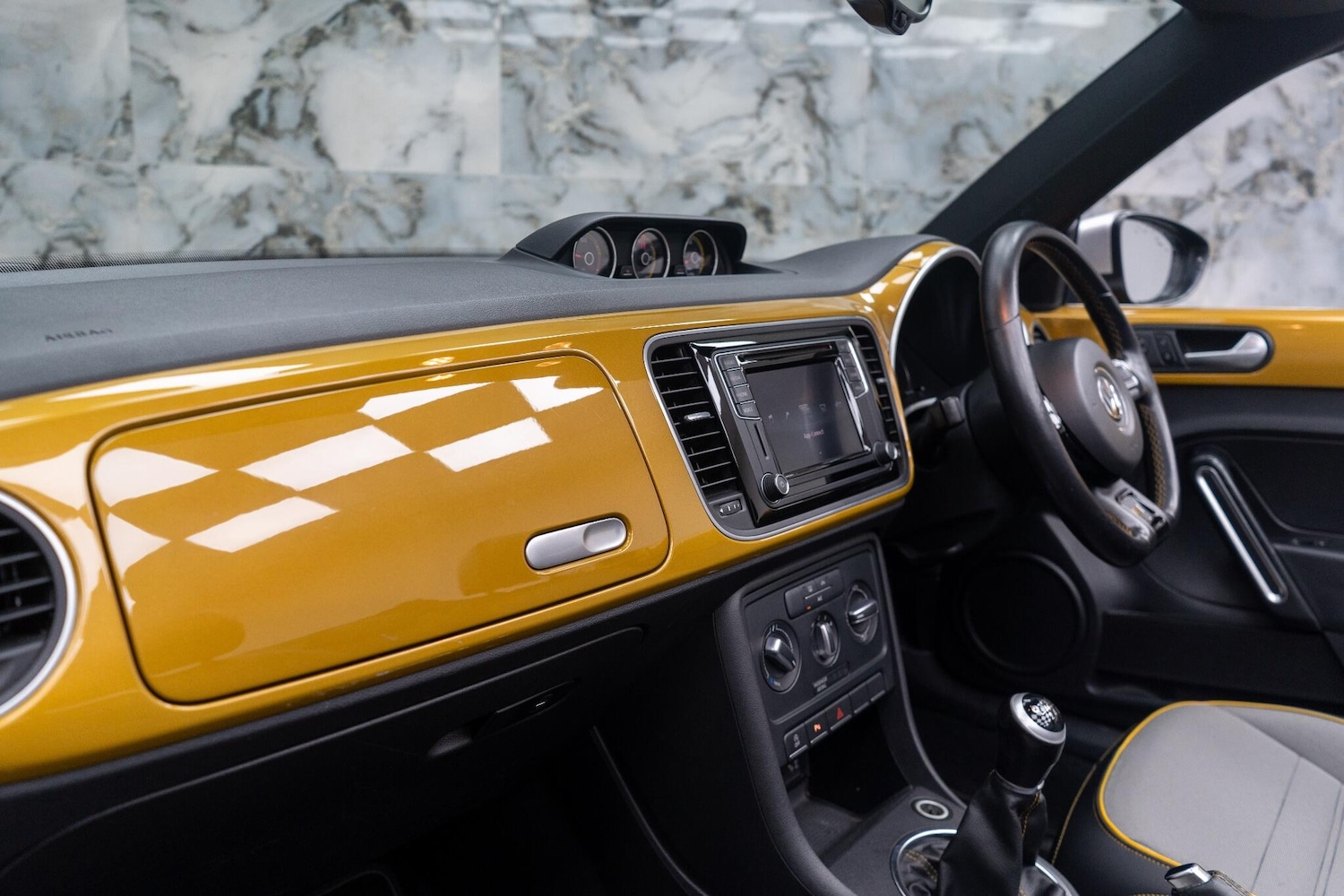 Used Volkswagen Beetle 2017 for sale - 76656991: Photo 30