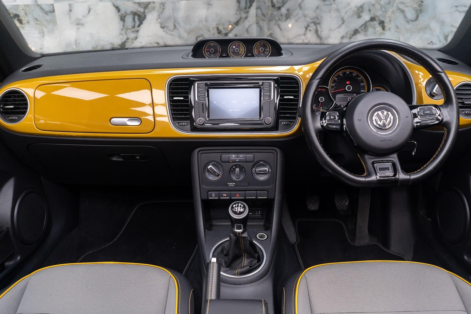 Used Volkswagen Beetle 2017 for sale - 76656991: Photo 33