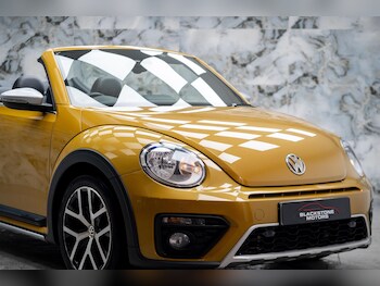 Used Volkswagen Beetle 2017 for sale - 76656991: Photo