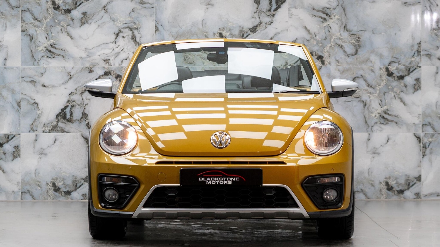 Used Volkswagen Beetle 2017 for sale - 76656991: Photo 6