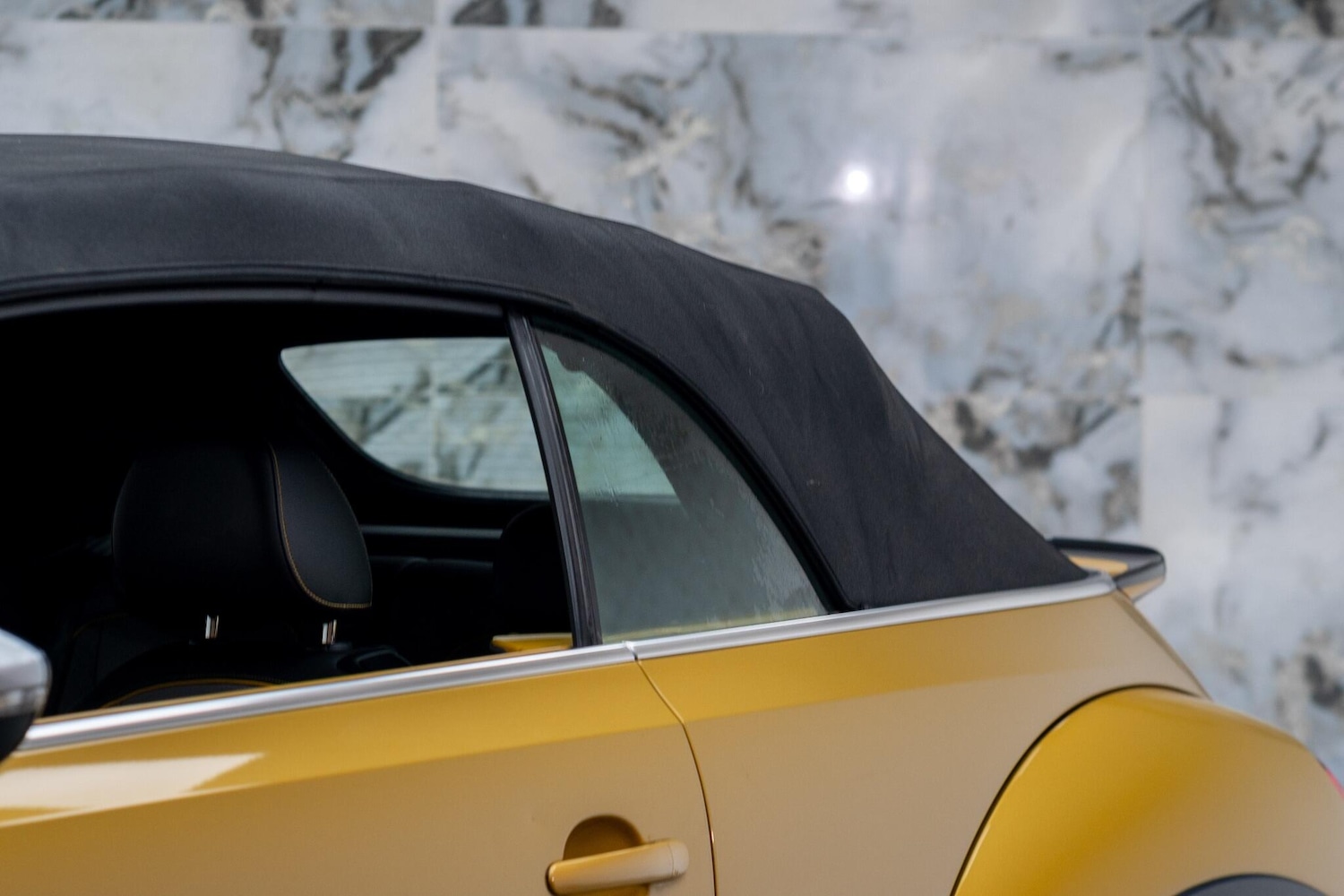 Used Volkswagen Beetle 2017 for sale - 76656991: Photo 9