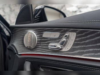 Used Mercedes-Benz E Class 2021 for sale - 76360793: Photo