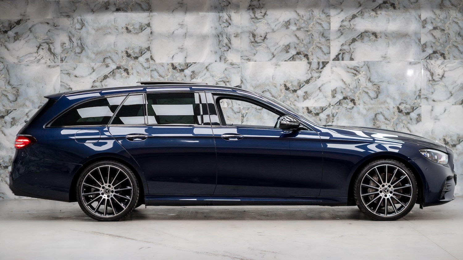 Used Mercedes-Benz E Class 2021 for sale - 76360793: Photo 9