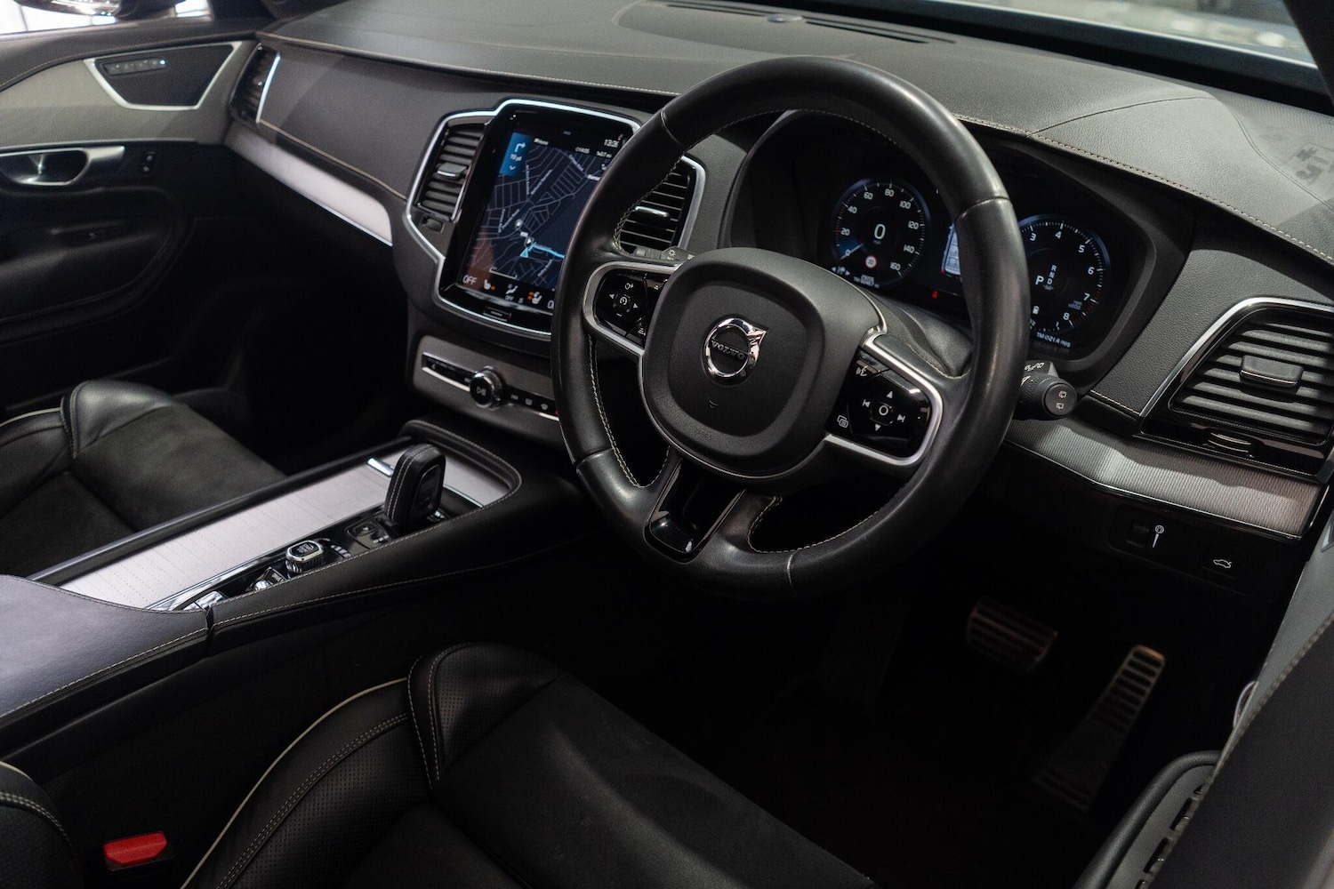 Used Volvo XC90 2020 for sale - 77632897: Photo 41