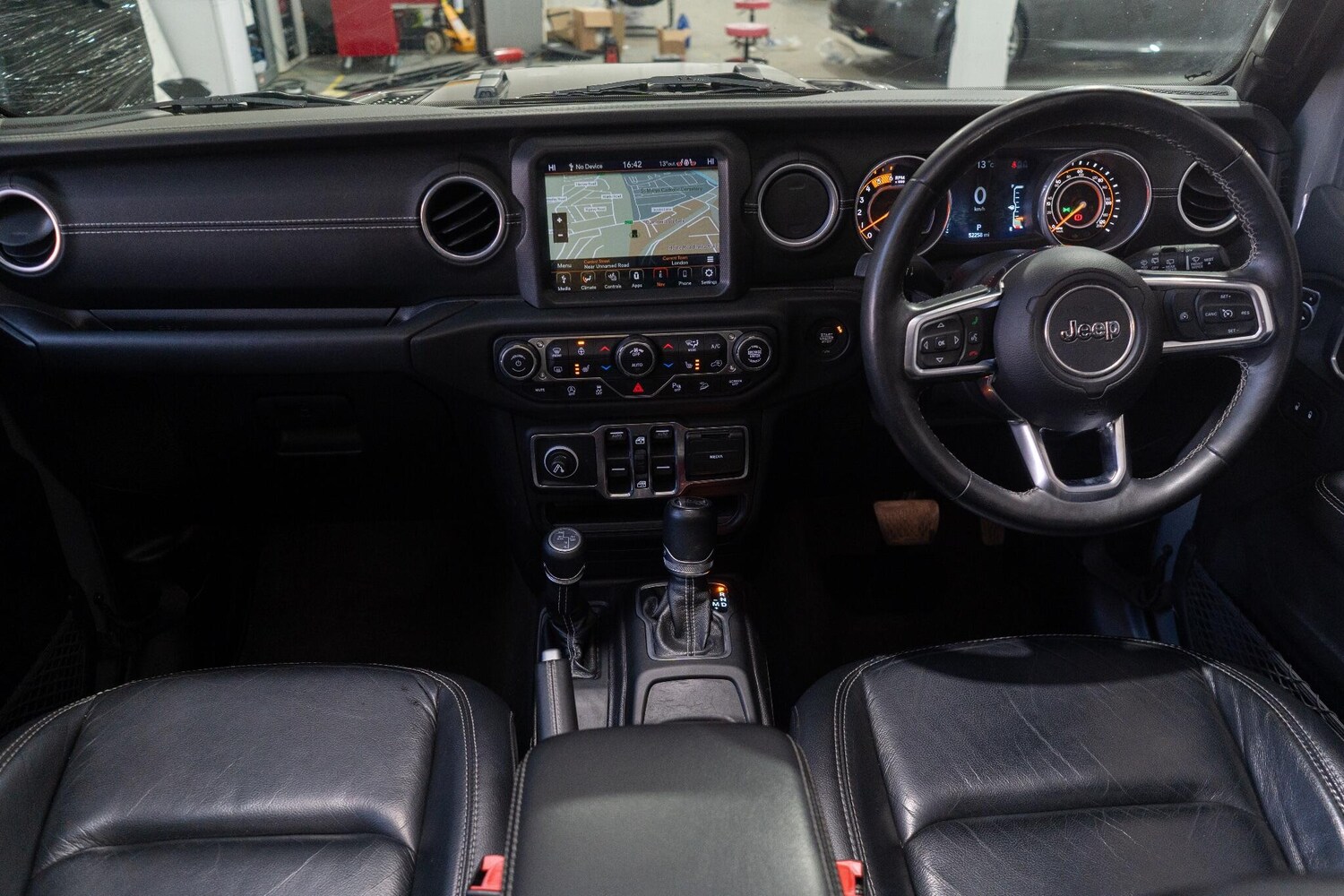 Used Jeep Wrangler 2018 for sale - 77969899: Photo 11