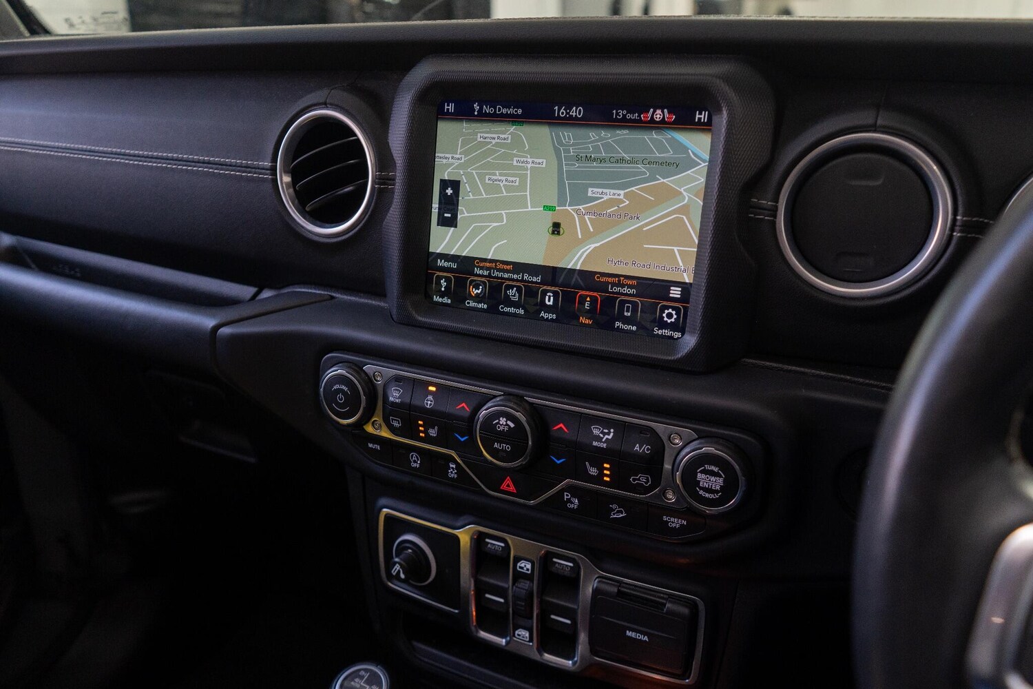 Used Jeep Wrangler 2018 for sale - 77969899: Photo 19