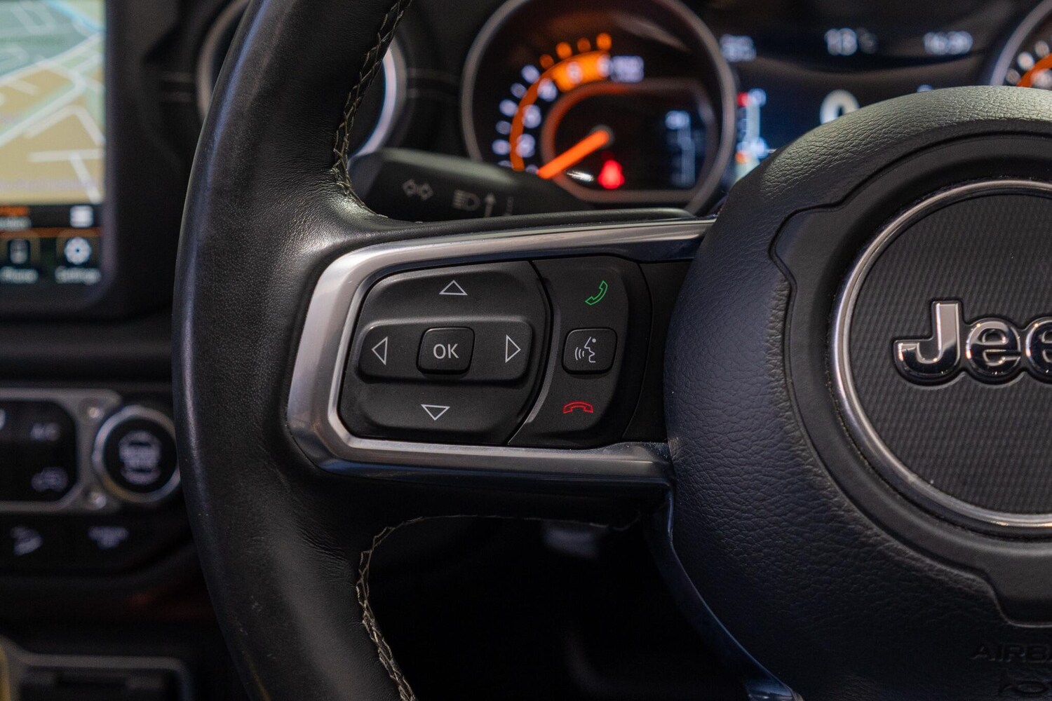 Used Jeep Wrangler 2018 for sale - 77969899: Photo 28