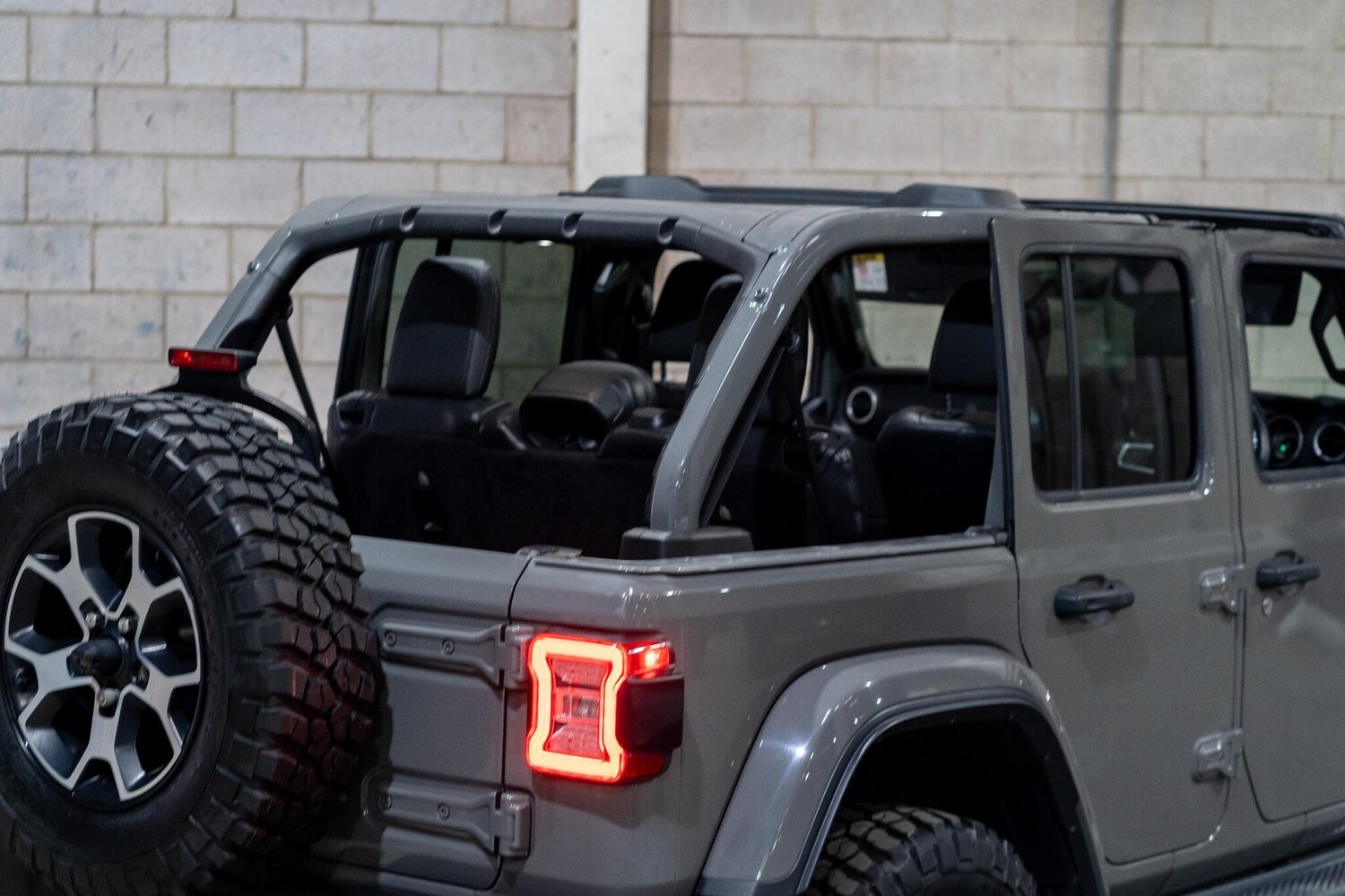 Used Jeep Wrangler 2018 for sale - 77969899: Photo 35