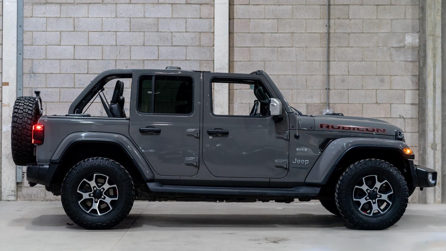 Used Jeep Wrangler 2018 for sale - 77969899: Photo 8