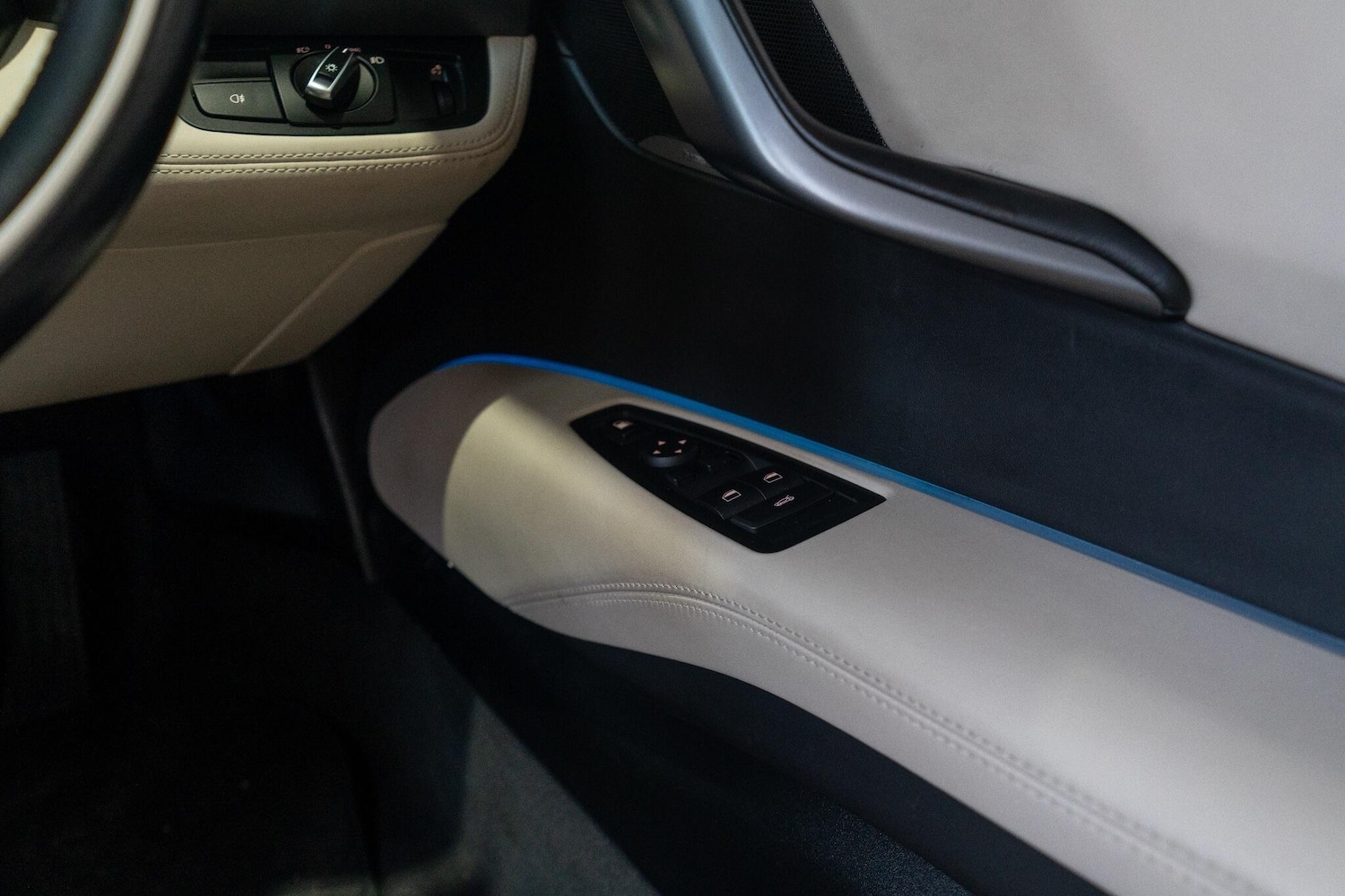 Used BMW i8 for sale - 77768527: Photo 29