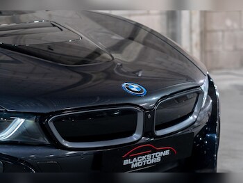 Used BMW i8 2019 for sale - 77768527: Photo