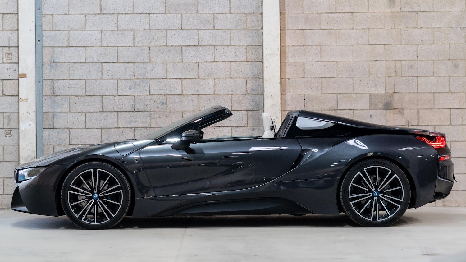 Used BMW i8 for sale - 77768527: Photo 9