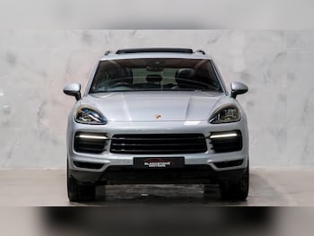 Used Porsche Cayenne 2020 for sale - 78573600: Photo
