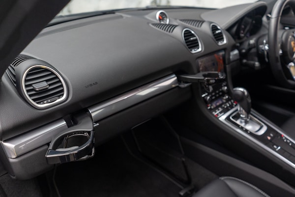 Used Porsche 718 Cayman 2024 for sale - 76239136: Photo 40