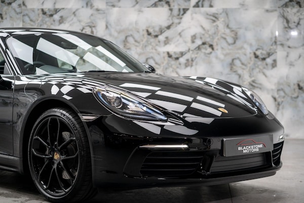 Used Porsche 718 Cayman 2024 for sale - 76239136: Photo 4