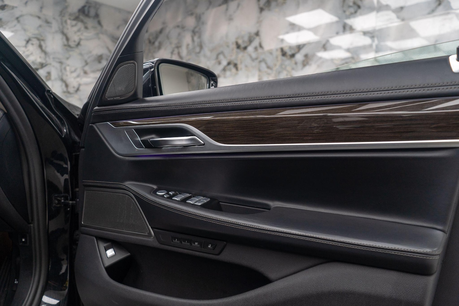 Used BMW 7 Series 2019 for sale - 76702089: Photo 37