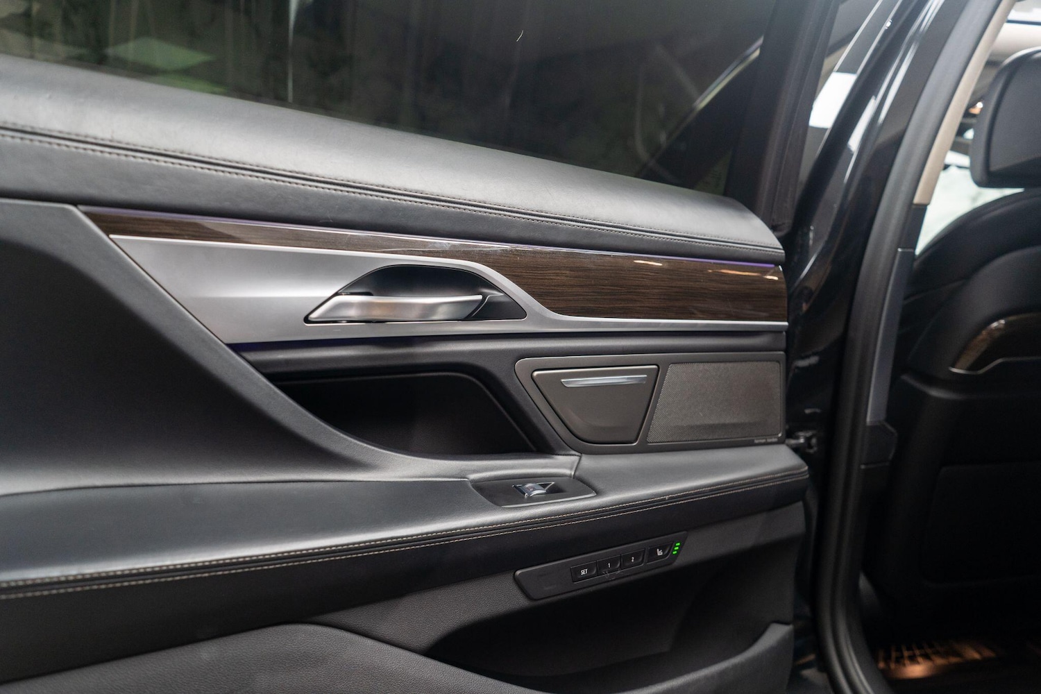 Used BMW 7 Series 2019 for sale - 76702089: Photo 44