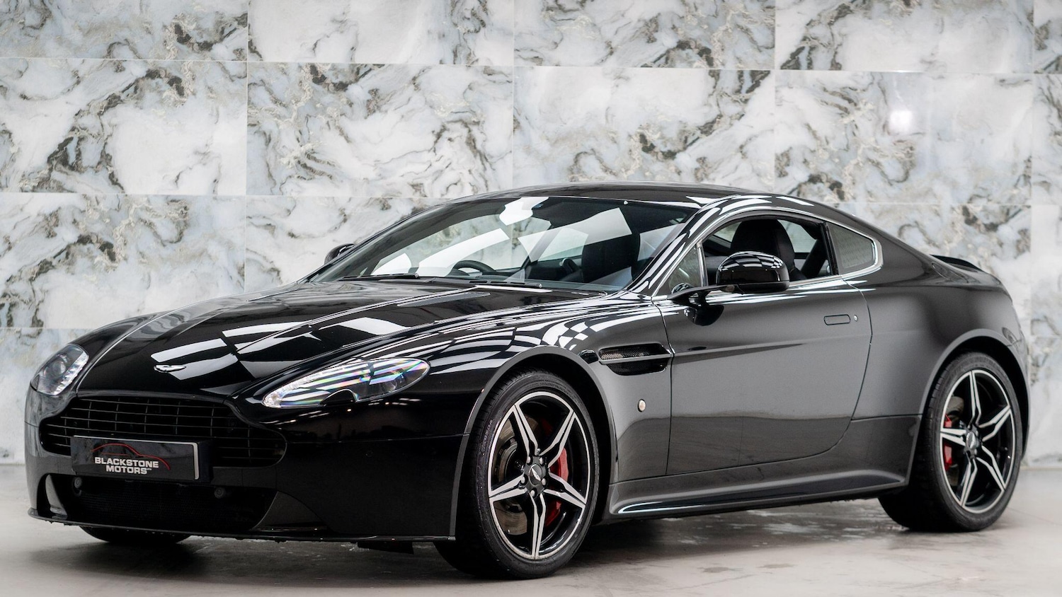 Used Aston Martin Vantage for sale - 77550252: Photo 3