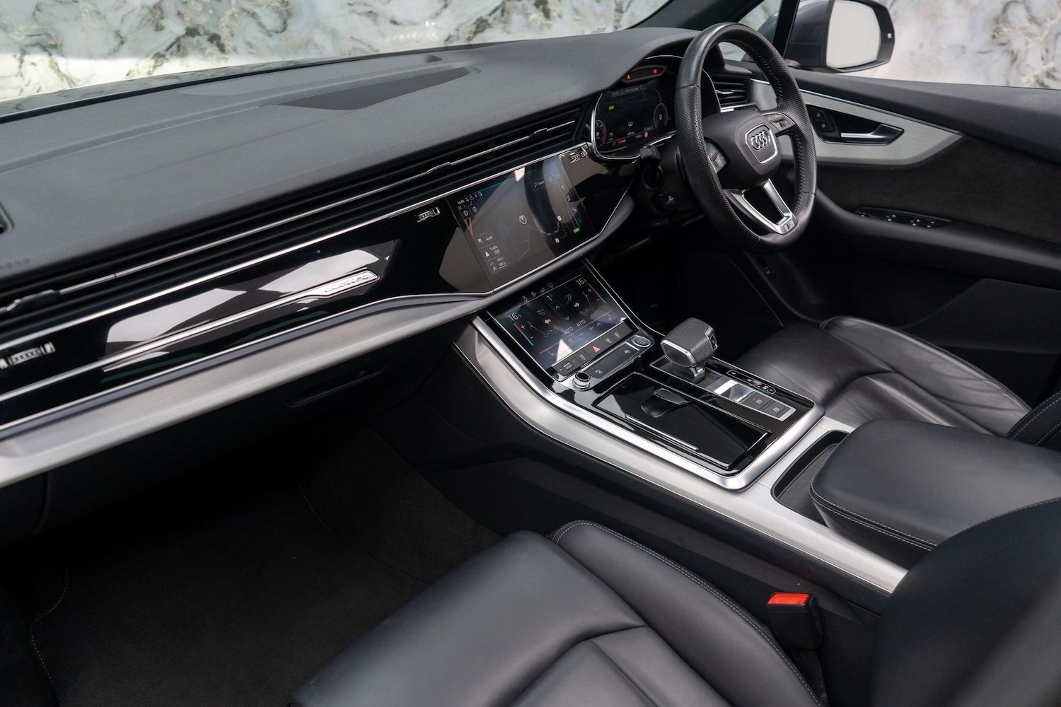 Used Audi Q7 2020 for sale - 76388524: Photo 13