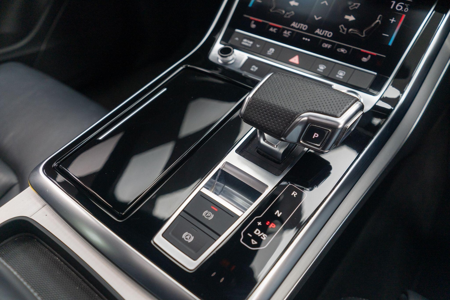 Used Audi Q7 2020 for sale - 76388524: Photo 30