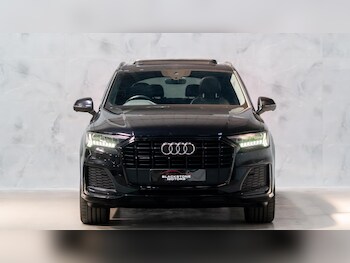 Used Audi Q7 2021 for sale - 78447596: Photo