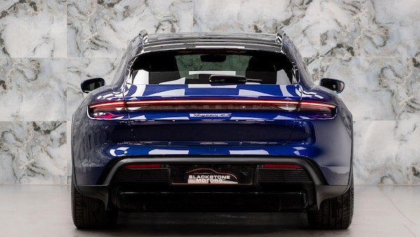Used Porsche Taycan 2021 for sale - 76259309: Photo 7