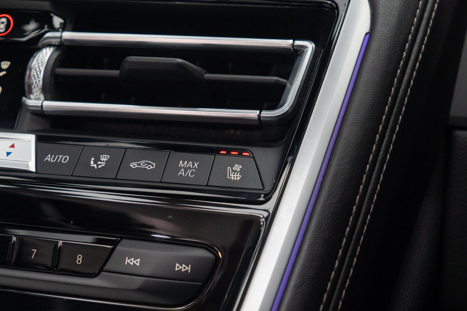 Used BMW 8 Series 2019 for sale - 76433178: Photo 28