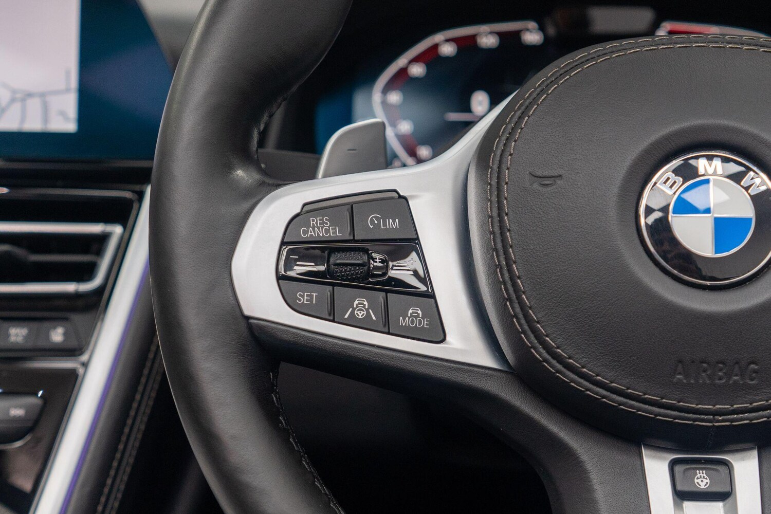 Used BMW 8 Series 2019 for sale - 76433178: Photo 33