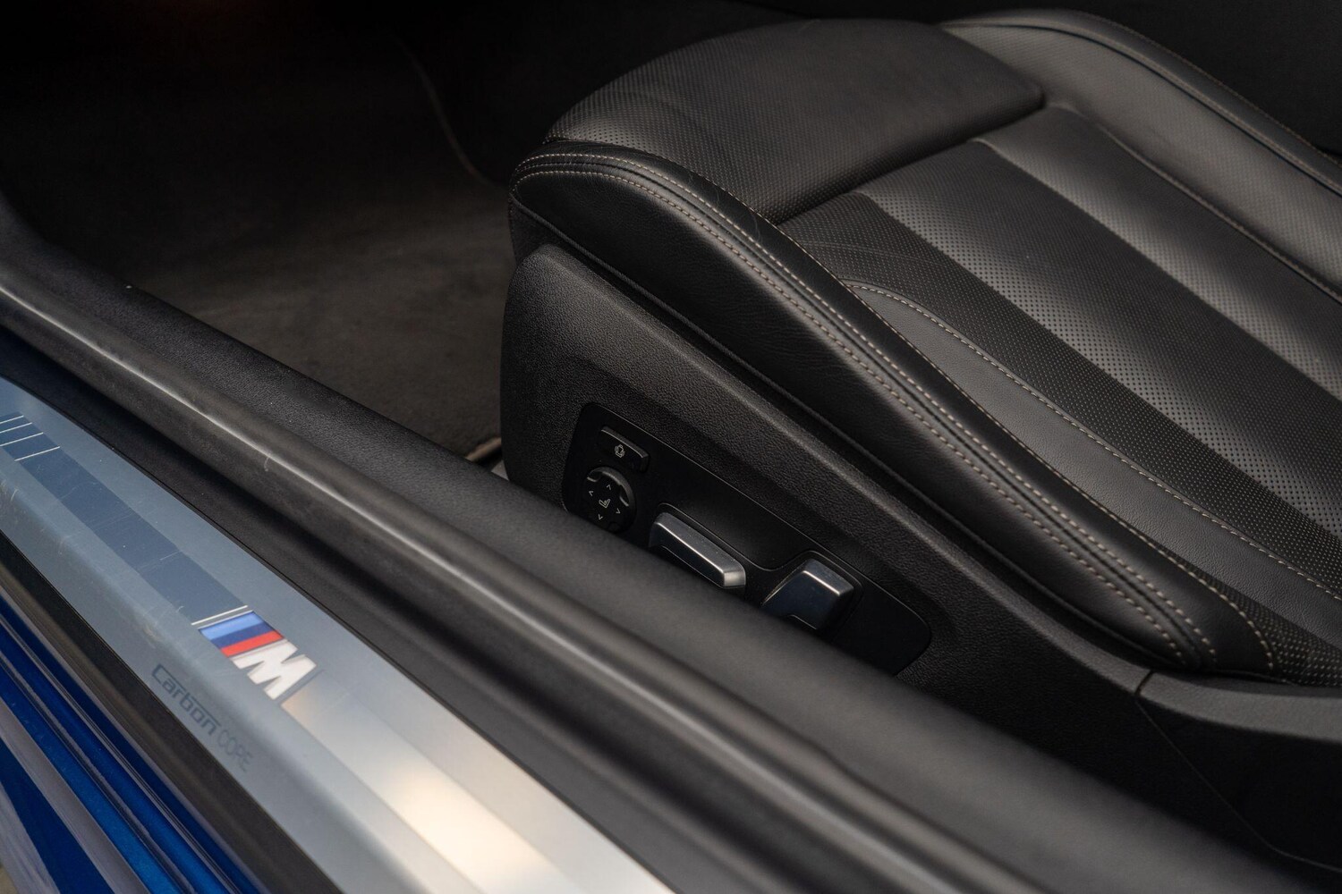 Used BMW 8 Series 2019 for sale - 76433178: Photo 39