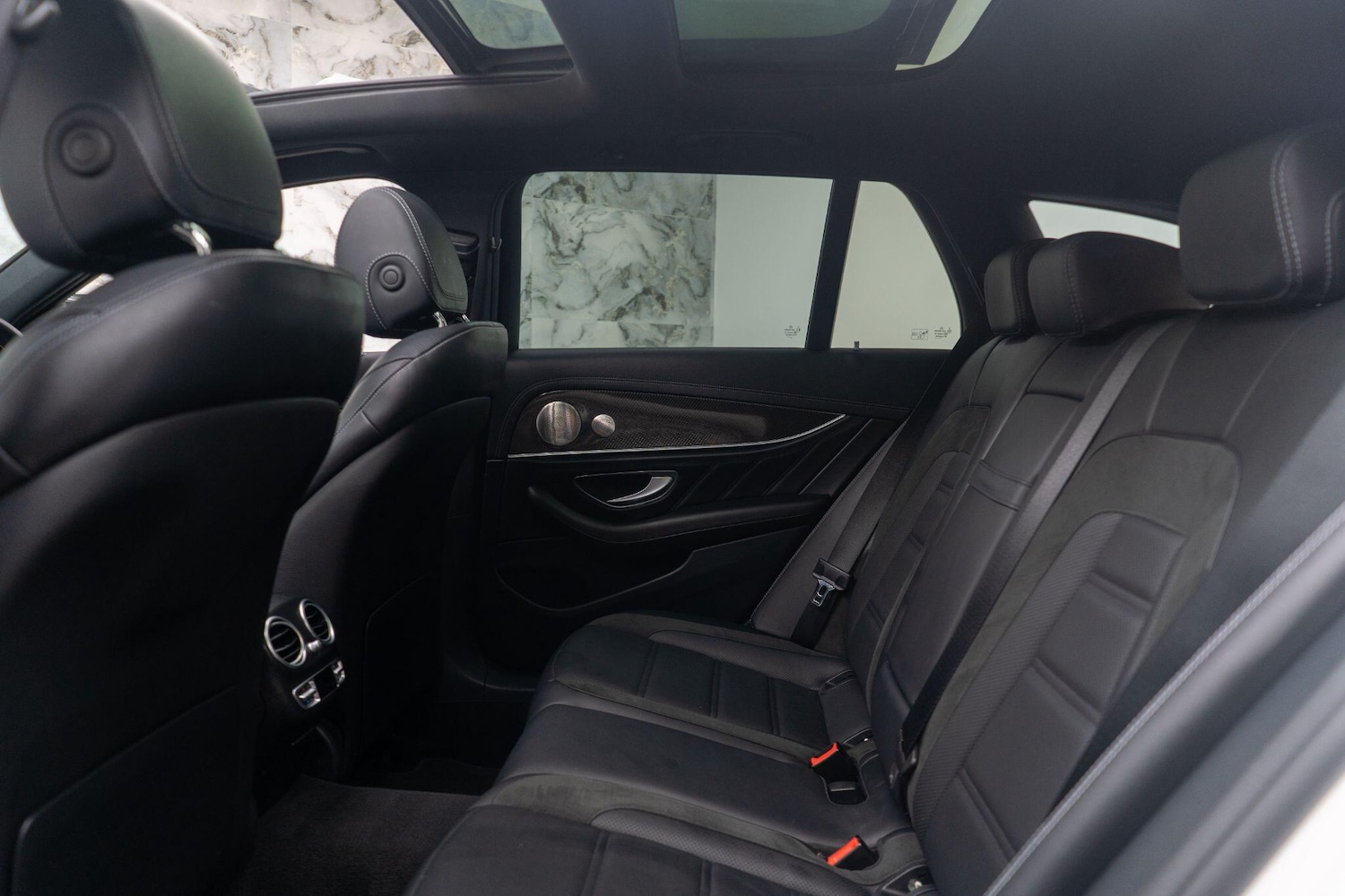 Used Mercedes-Benz E Class for sale - 76994966: Photo 16